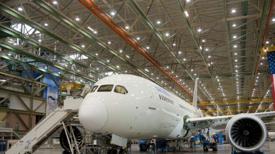 Etats-Unis: Boeing signale des fixations mal serr&eacute;es sur des 787 Dreamliner non livr&eacute;s