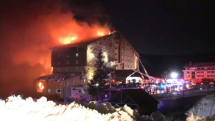 Zehn Tote und zahlreiche Verletzte bei Hotel-Brand in t&uuml;rkischem Skigebiet
