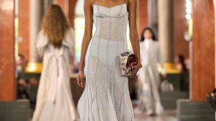 Vuitton nel Mus&eacute;e del Louvre celebra l'Art de Vivre