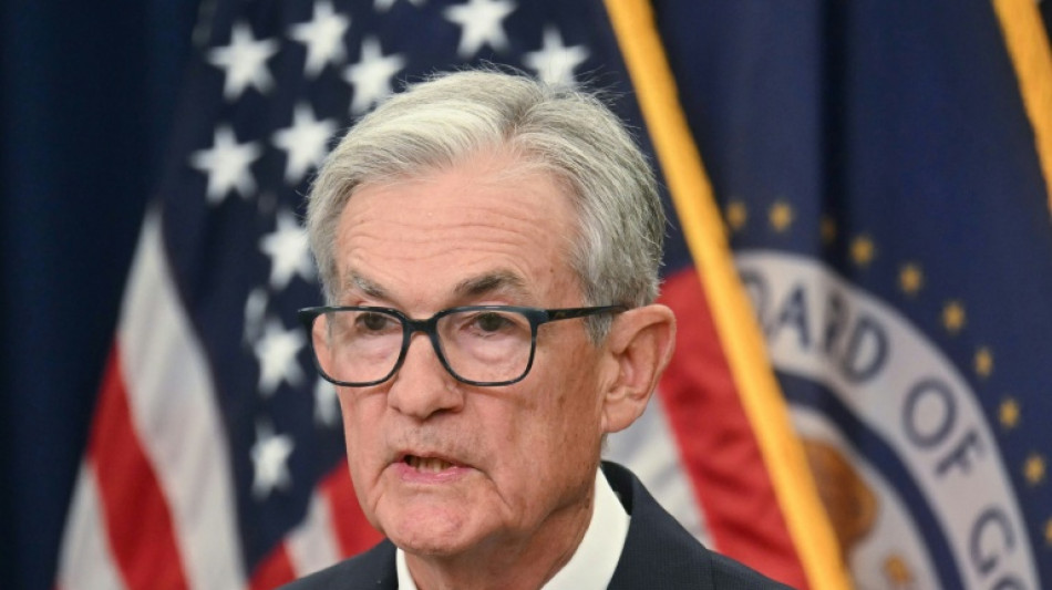 Powell advierte sobre riesgos de inflaci&oacute;n si la Fed recorta tasas "demasiado agresivamente"