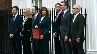 El gobierno brit&aacute;nico anuncia subidas de impuestos para tranquilizar a los mercados