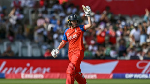 Australia hold England to 150-4 in Women's T20 World Cup final
