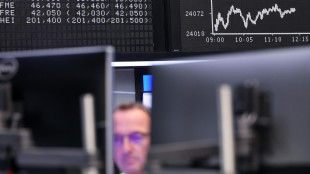 Borsa: l'Europa apre debole e guarda a trattativa sui dazi