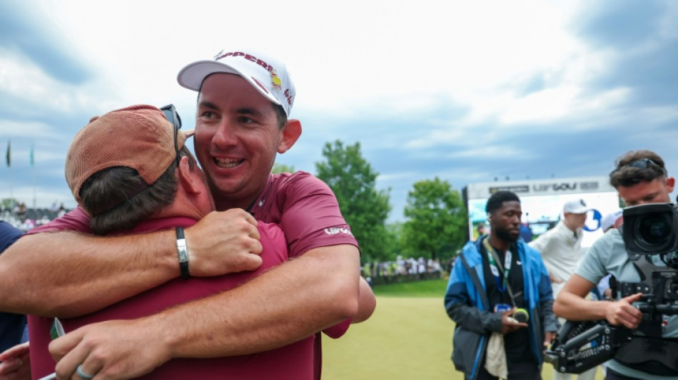Herbert soporta la presi&oacute;n de Garc&iacute;a y gana el t&iacute;tulo del LIV Golf en Virginia