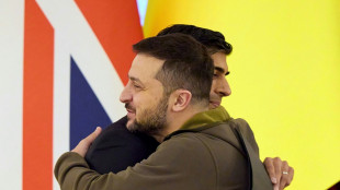 Britischer Premier Sunak sagt bei Kiew-Besuch weitere Milit&auml;rhilfe zu 