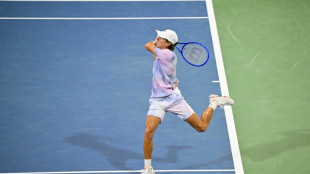De Minaur fights past Duckworth in all-Aussie Montreal battle