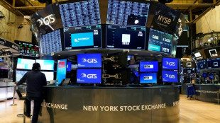 Wall Street tente un rebond apr&egrave;s avoir &eacute;t&eacute; bouscul&eacute;e par la Fed