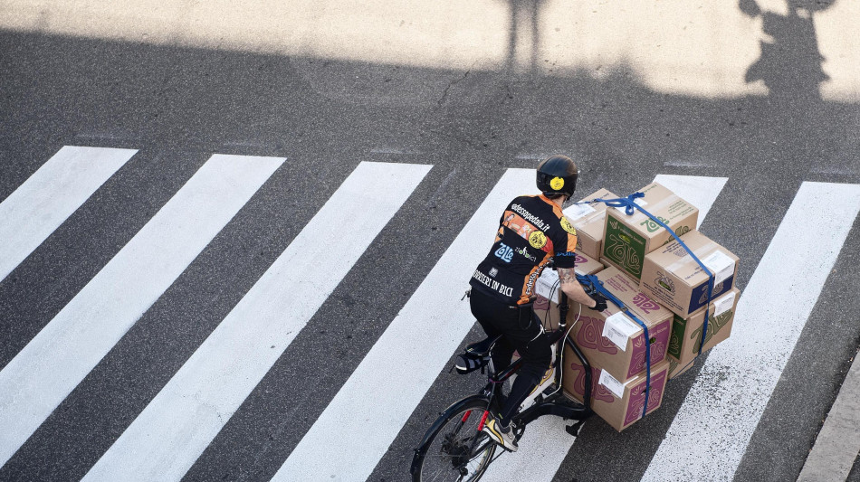 Ok Ecofin a dazi su piccoli pacchi, pronti ad anticipo