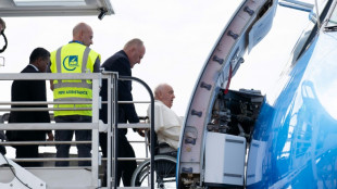Papst zu zw&ouml;lft&auml;giger Asien-Reise aufgebrochen - Erste Station ist Indonesien