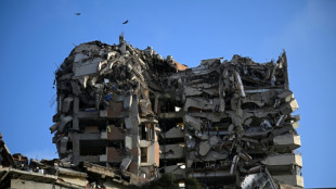 Venezuela quake survivors seek food, shelter as toll rises to nearly 2,000