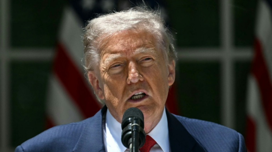 Trump diz que rascunho de acordo com Ir&atilde; inclui reabertura de Ormuz