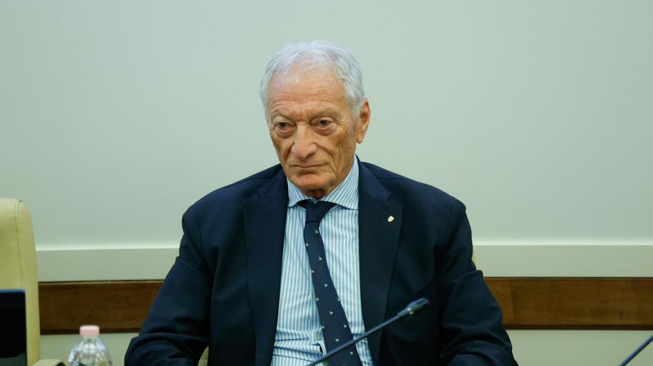 Coni: commissariata la federazione pesistica