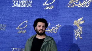 Diretor iraniano &eacute; condenado &agrave; pris&atilde;o por apresentar filme em Cannes