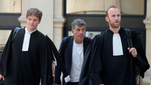 "Je me suis demand&eacute; si j'allais mourir", t&eacute;moigne une ancienne compagne de St&eacute;phane Plaza, rejug&eacute; pour violences conjugales