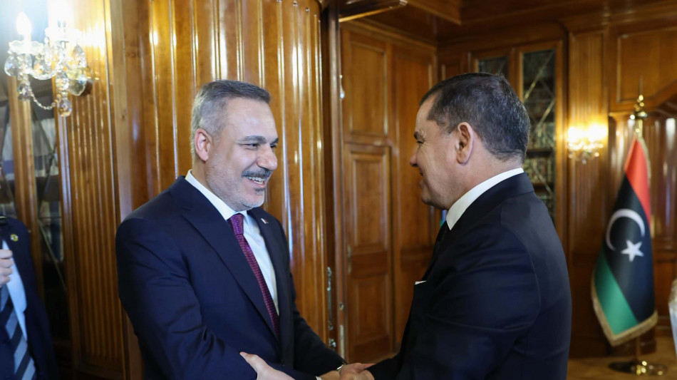 Dbeibah incontra il ministro turco Fidan, 'rafforzare cooperazione Libia-Turchia'