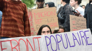 L&eacute;gislatives: la gauche s'unit derri&egrave;re son programme, Les R&eacute;publicains &eacute;talent leurs divisions