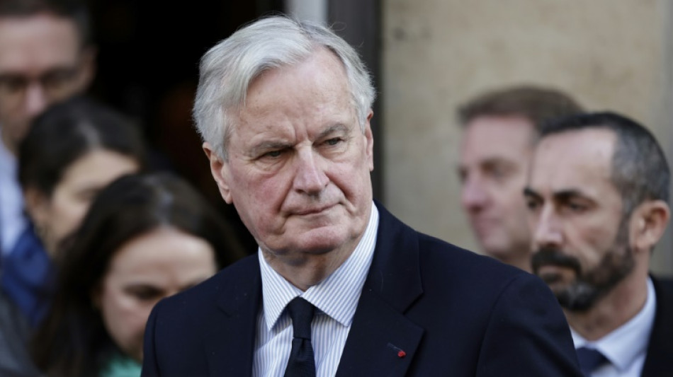 Le Pen ferme sur sa menace de censure apr&egrave;s sa rencontre avec Barnier