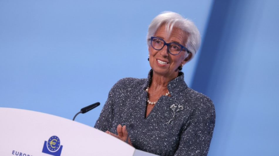 La BCE baisse de nouveau ses taux, appelle &agrave; suivre le rapport Draghi 