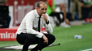 Milan demite t&eacute;cnico Massimiliano Allegri ap&oacute;s n&atilde;o conseguir vaga na Champions