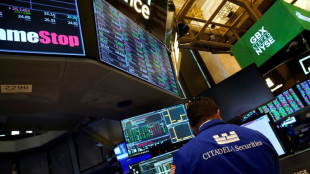 Wall Street ouvre en hausse, nouvelles rassurantes du consommateur am&eacute;ricain