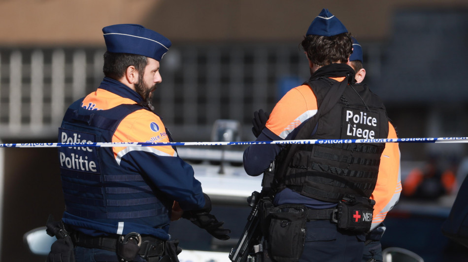 Media, nella notte esplosione davanti a un'abitazione a Bruxelles