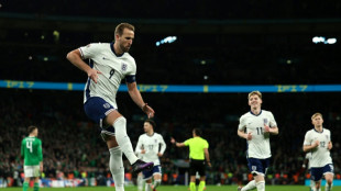 Inglaterra goleia Irlanda (5-0) e sobe para 1&ordf; divis&atilde;o da Liga das Na&ccedil;&otilde;es