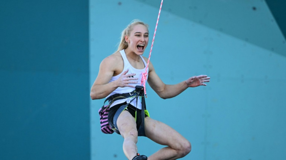 Eslovena Janja Garnbret conquista seu 2&ordm; ouro ol&iacute;mpico na escalada