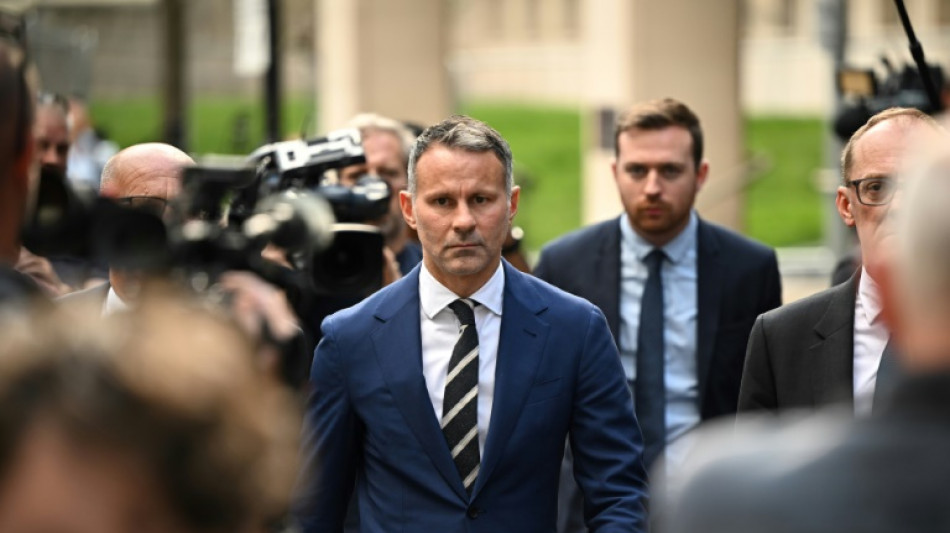 Processo &eacute; arquivado e Ryan Giggs &eacute; declarado inocente em caso de viol&ecirc;ncia dom&eacute;stica