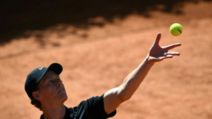 Sinner sofre mas vence Medvedev e vai enfrentar Ruud na final do Masters 1000 de Roma