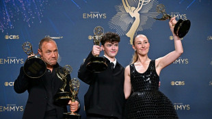 "Adolescence" und "The Studio" r&auml;umen bei Emmy-Verleihung ab