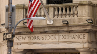 Wall Street cl&ocirc;ture en ordre dispers&eacute;, prudence avant des nouvelles de l'inflation