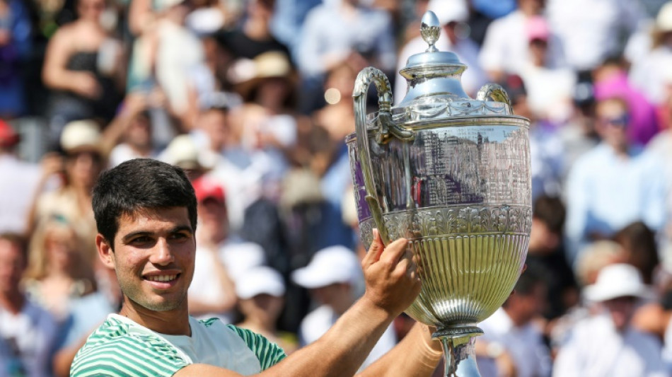 Ap&oacute;s t&iacute;tulo na grama em Queen's, Alcaraz recupera topo do ranking da ATP
