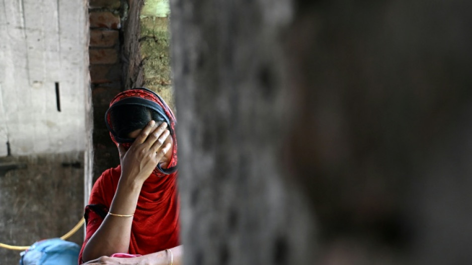 Migrants try to flee to Bangladesh fearing India crackdown