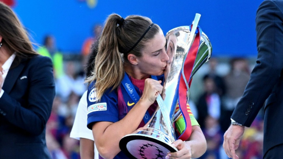 Estrela do futebol, Alexia Putellas se despede do Barcelona