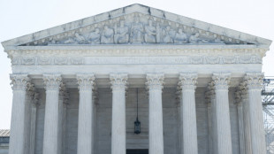 La Corte Suprema de EEUU prolonga la autorizaci&oacute;n para vender p&iacute;ldoras abortivas v&iacute;a correo