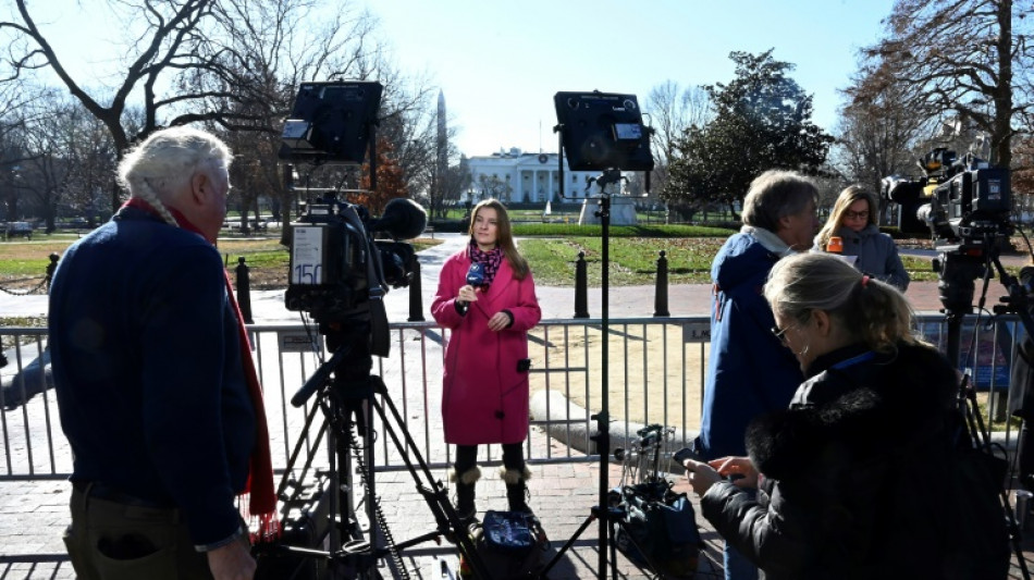 Selenskyj zu Washington-Besuch in USA gelandet 