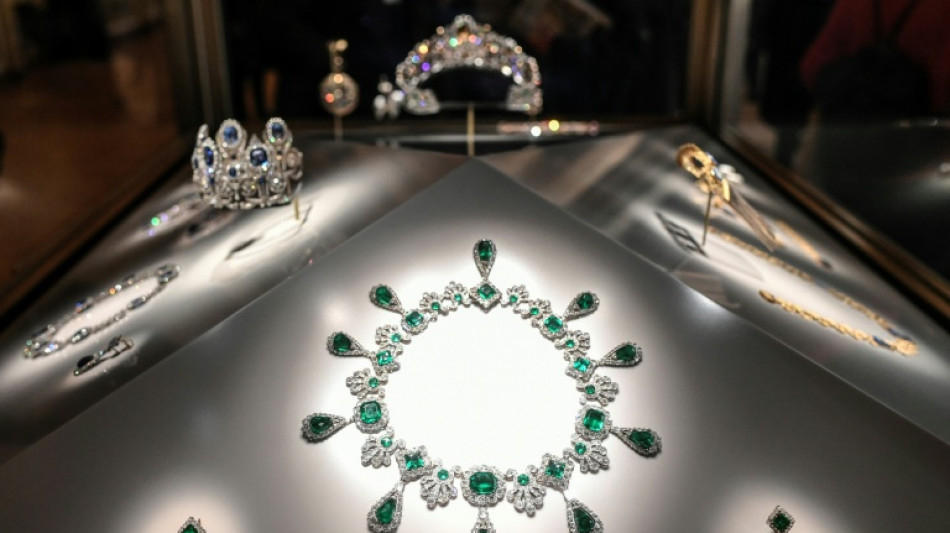 Cinco novos detidos na Fran&ccedil;a pelo roubo no Louvre