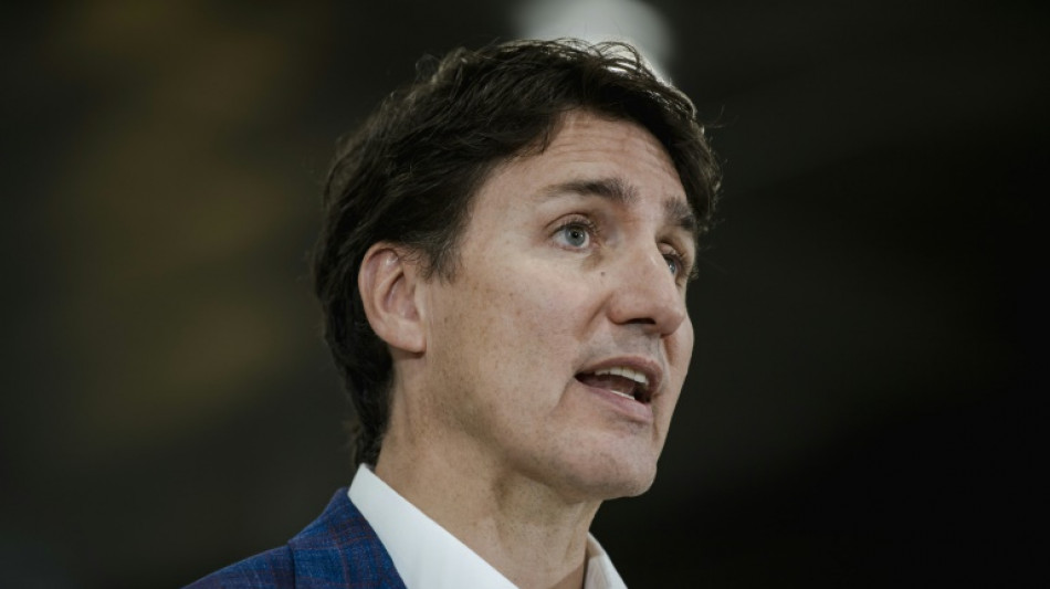 Canada: le gouvernement Trudeau l&acirc;ch&eacute; par son alli&eacute; de gauche et affaibli