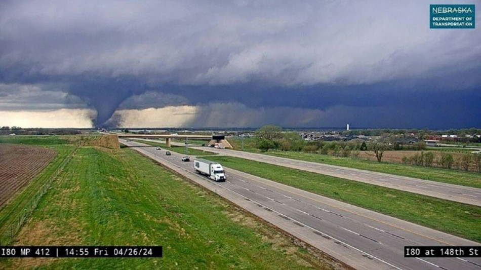 Mindestens f&uuml;nf Todesopfer bei Tornado-Serie im Zentrum der USA