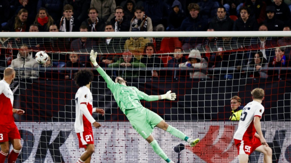 Ligue Europa: Lyon prend un d&eacute;part convaincant &agrave; Utrecht