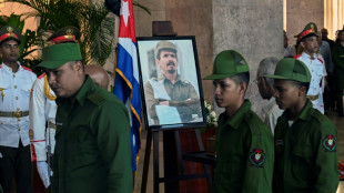 Ra&uacute;l Castro despide a Ramiro Vald&eacute;s, figura hist&oacute;rica de la Revoluci&oacute;n cubana