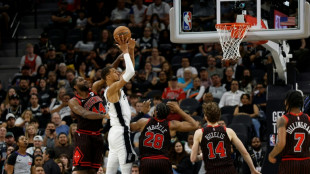 Wembanyama at the double as Spurs beat Bulls