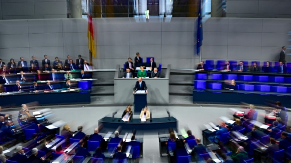 "Haushalt der Hoffnungslosigkeit": Linke wirft Regierung Politik für Reiche vor