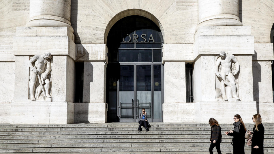 Borsa: Milano incerta con l'Europa dopo l'avvio dei dazi Usa