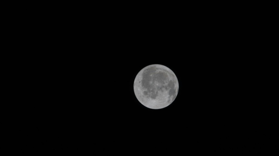 Les astronautes d'Art&eacute;mis &agrave; quelques heures de la Lune