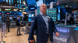 A Wall Street, le Nasdaq et le S&P 500 &agrave; des records, le Dow Jones en repli