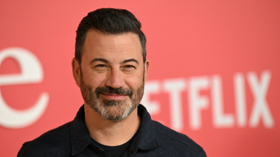 Programa do comediante Jimmy Kimmel voltar&aacute; ao ar nesta 3&ordf; feira nos EUA