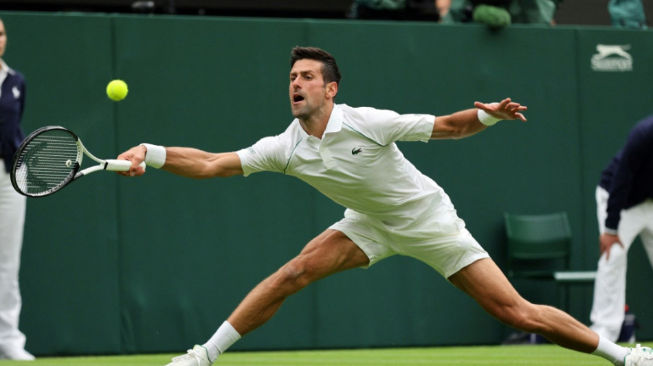 Djokovic mit M&uuml;he weiter - Mitfavorit Hurkacz ausgeschieden