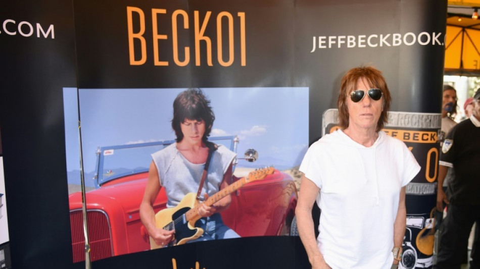 La colección de guitarras de Jeff Beck será subastada en enero en Londres