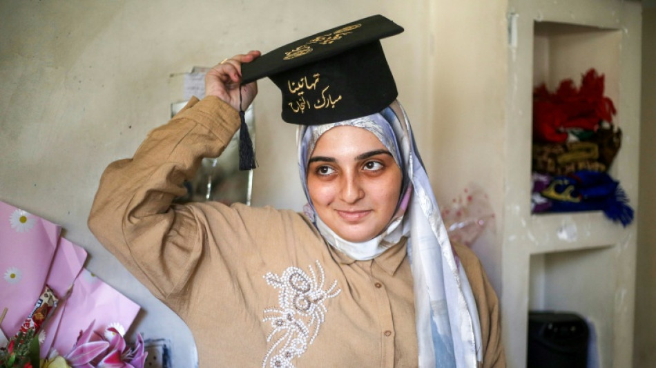 Una adolescente de Gaza sobresale en ciencias pese a la guerra, la p&eacute;rdida y el desplazamiento